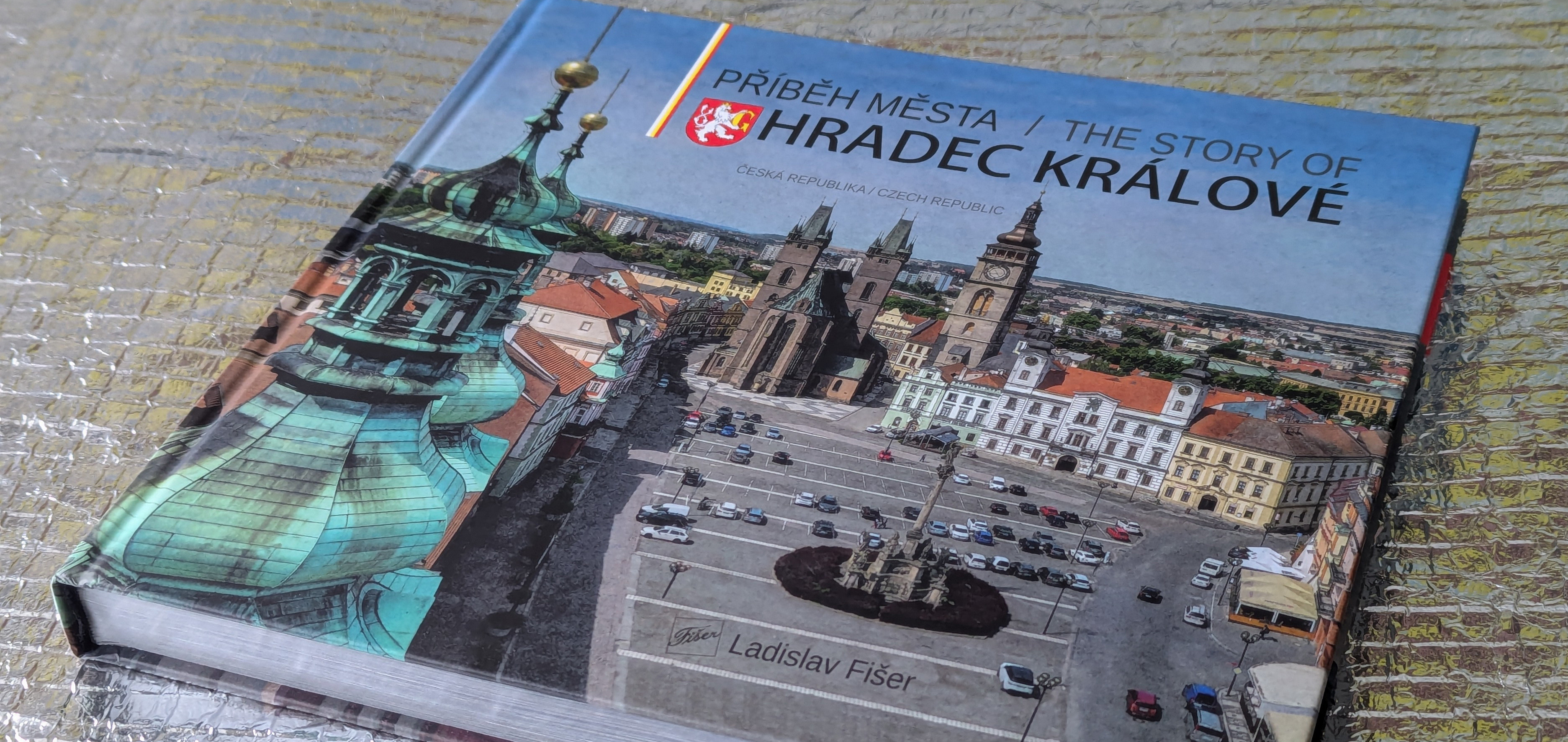 Obálka knihy Příběh města Hradec Králové